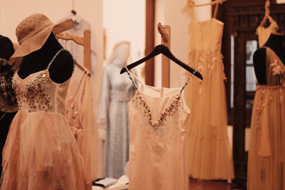 Die besten Kleider für Hochzeitsmütter – Wie sucht man sie aus?